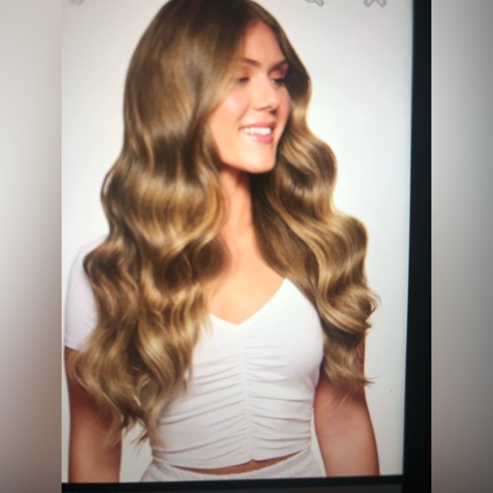 Luxy Bronde Balayage Clip-in Hair Extensions 16”. New.
